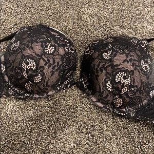 Victoria secret very sexy push up 38C